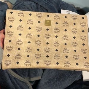 MCM Large Visetos Pouch